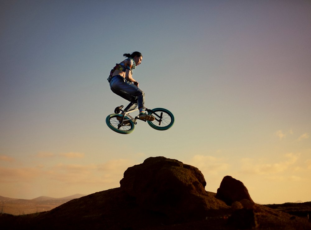 002_MISSONI_RIDER_SHOOTING_FUERTEVENTURA_SS2019_FLOATER