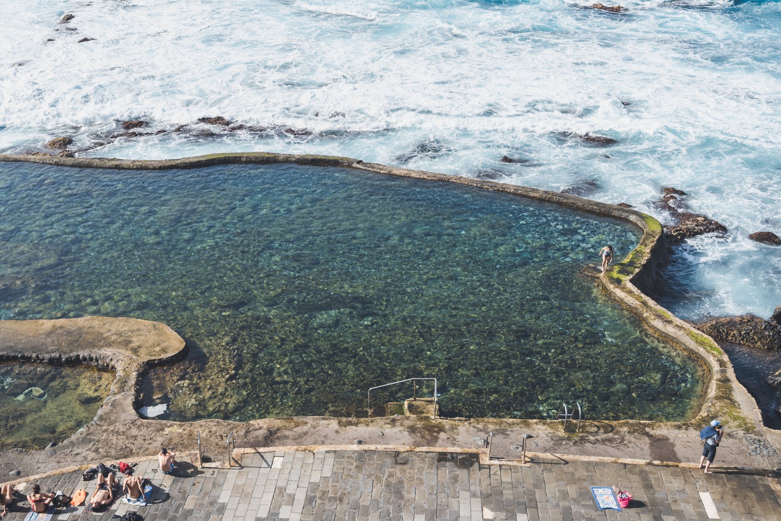 HIERRO_FLOATER_PRODUCTIONS_ERP7954