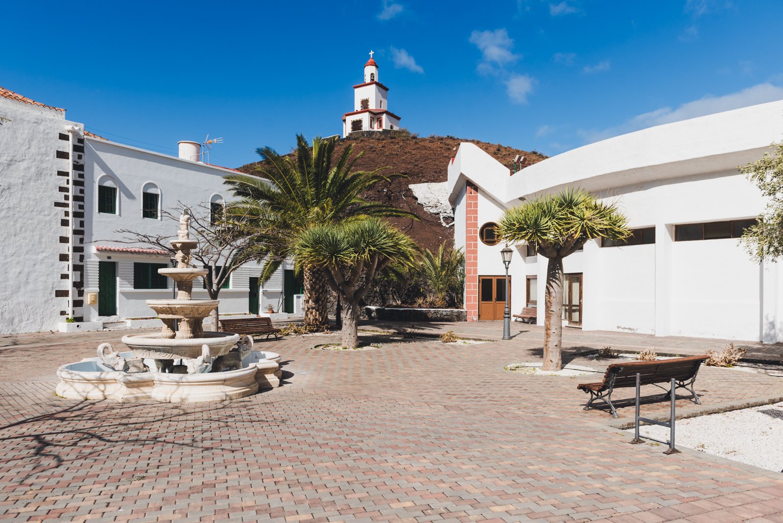 HIERRO_FLOATER_PRODUCTIONS_ERP8957