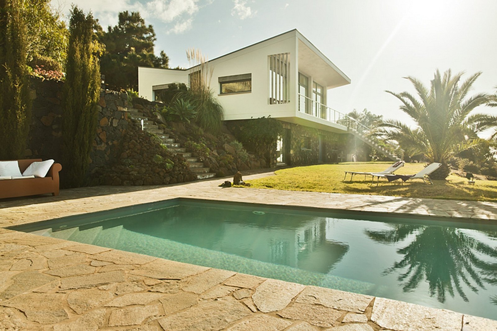 LA_PALMA_FLOATER_PRODUCTIONS_LP_VILLA_GAT_01