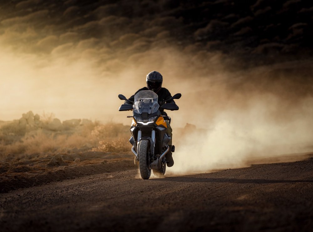 002_MOTO GUZZI_STELVIO_SHOOTING_FUERTEVENTURA_LANZAROTE_FLOATER