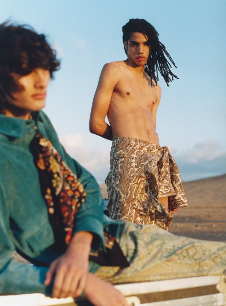 004_ETRO_EDITORIAL_SHOOTING_FUERTEVENTURA_SS2022_FLOATER