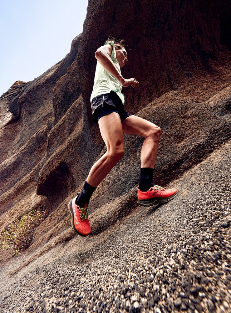 004_NEW BALANCE_TRAIL_SHOOTING_GRAN CANARIA_2023_FLOATER