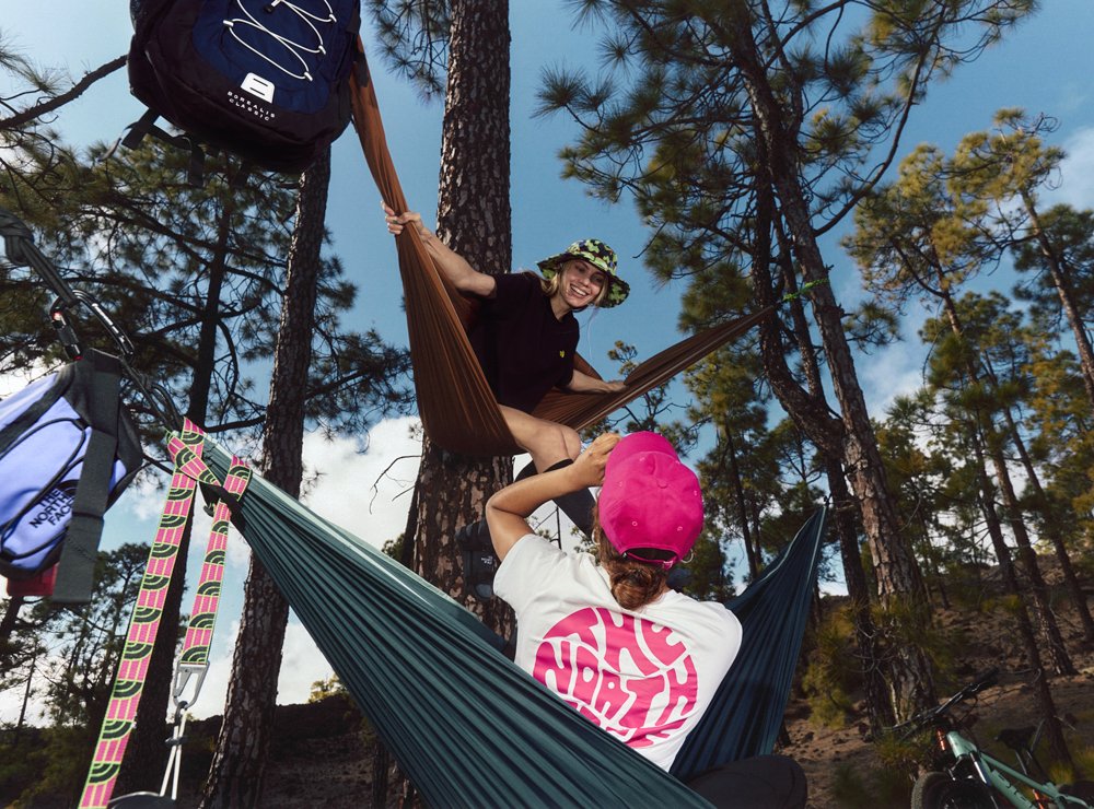 011_THE NORTH FACE_SHOOTING_TENERIFE_SS2024_FLOATER