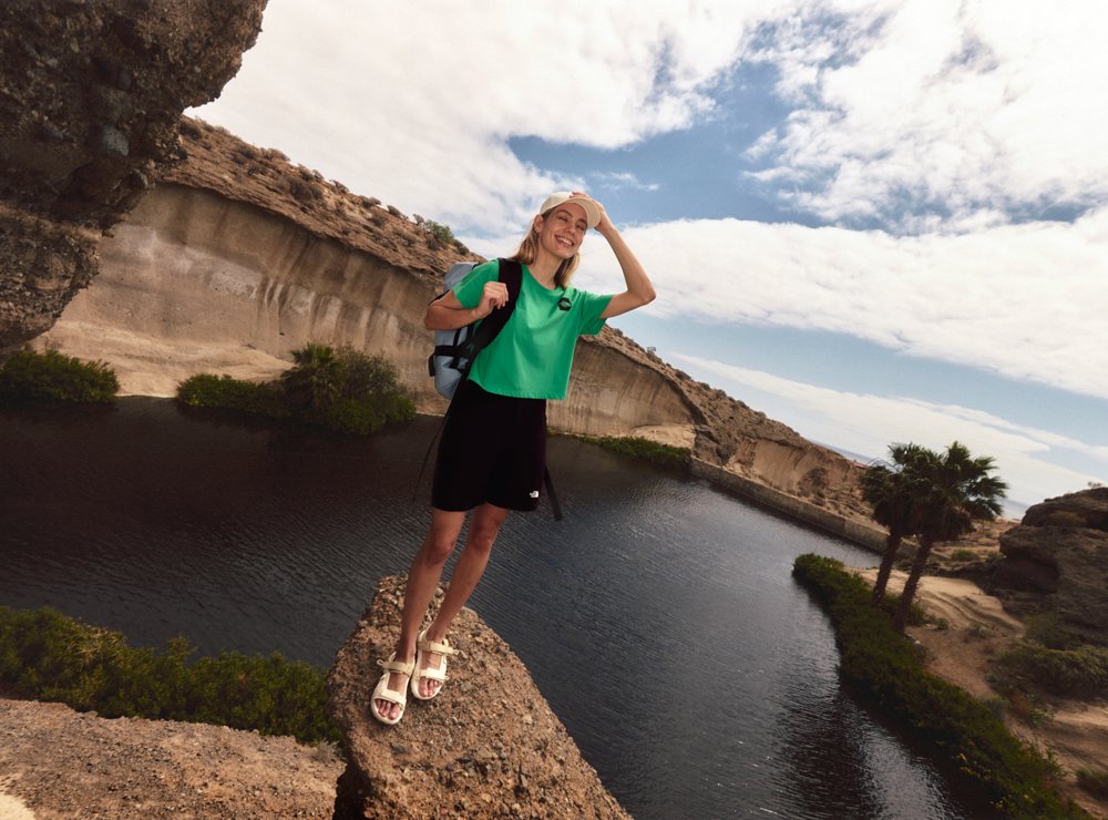 016_THE NORTH FACE_SHOOTING_TENERIFE_SS2024_FLOATER